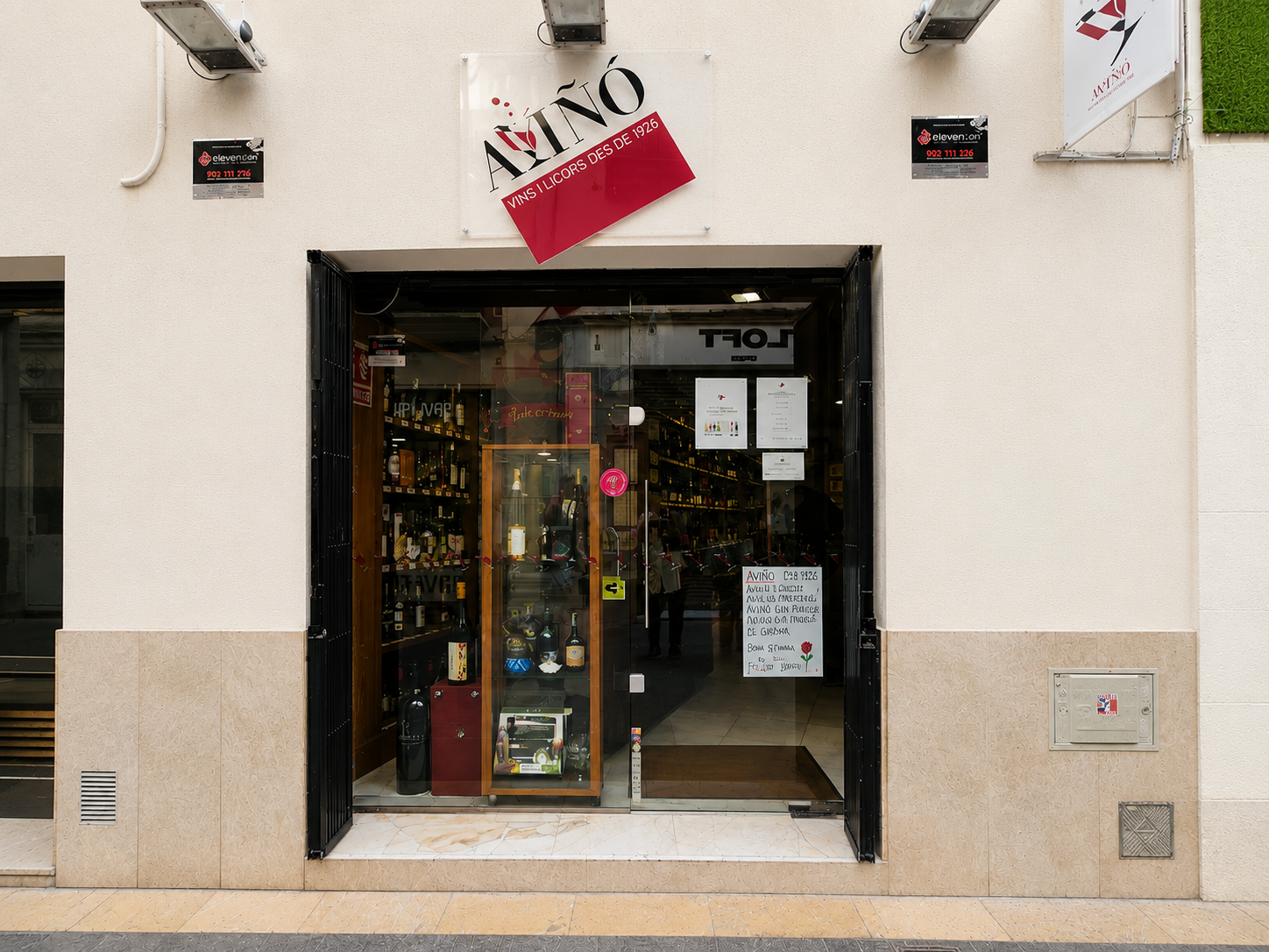 Botiga Vins Aviñó de Sitges